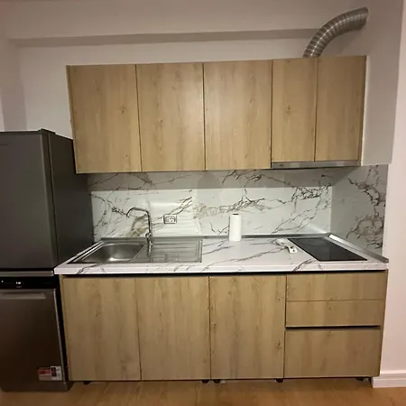 Apartament R&r Mali Robit Golem (Tirana)