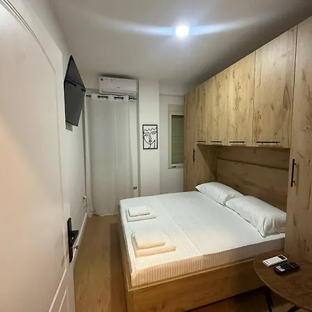 R&r Mali Robit Apartament *
